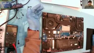 Diagnostic et réparation carte mère PC GAMER